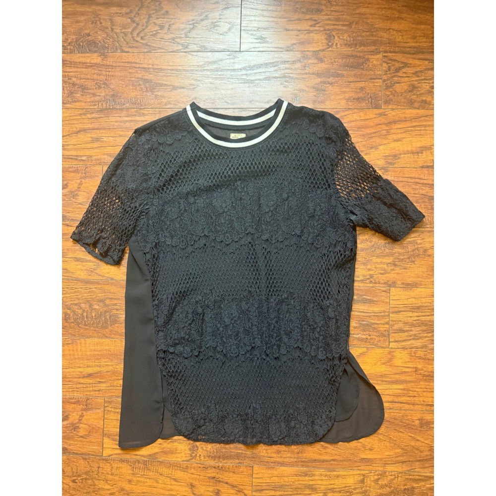 Hollister Womens Black Lace Mesh Overlay Short Sleeve Top Sheer Back Size L